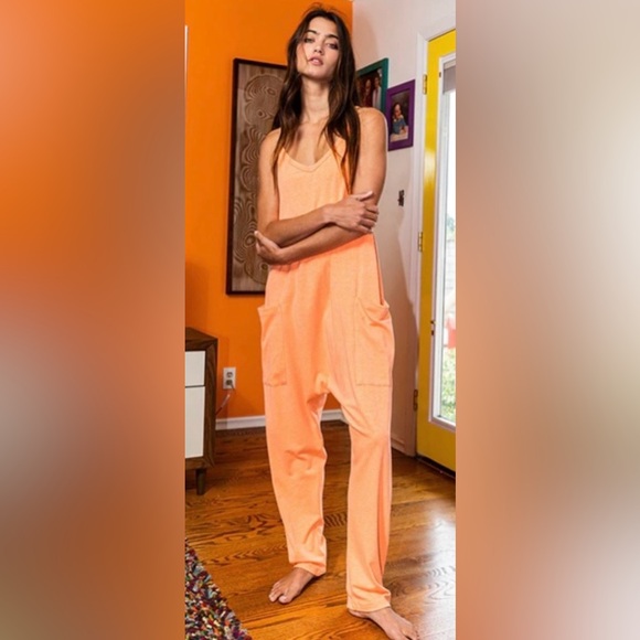 NWT FP Movement Hot-Shot Onesie Vibrant Pastel Peach - Picture 3 of 11